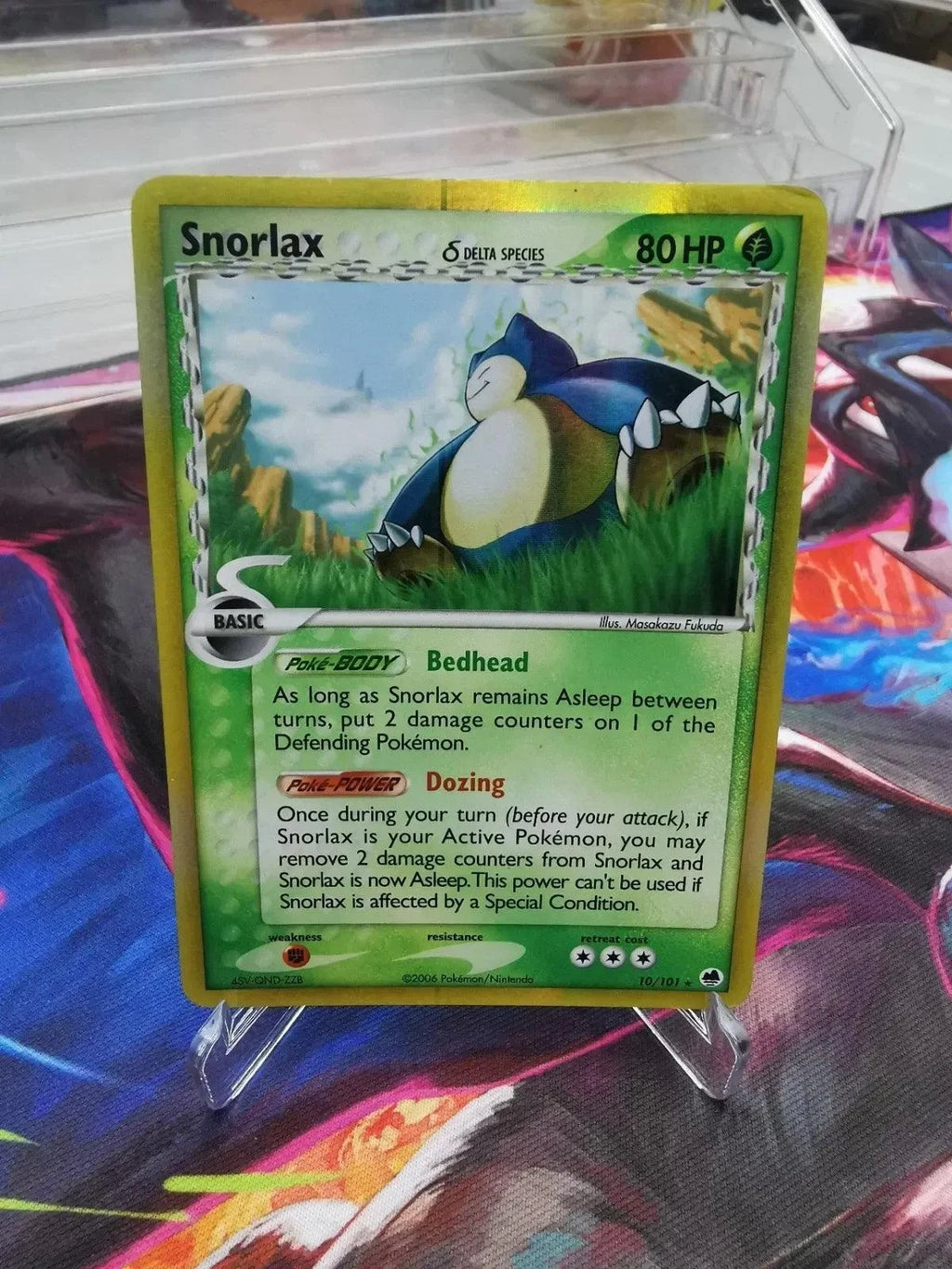 Snorlax Delta Species Holo Card from Dragon Frontiers 2006 Pokémon TCG collectible